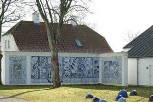 Museum Silkeborg, tags: nyt asger - upload.wikimedia.org