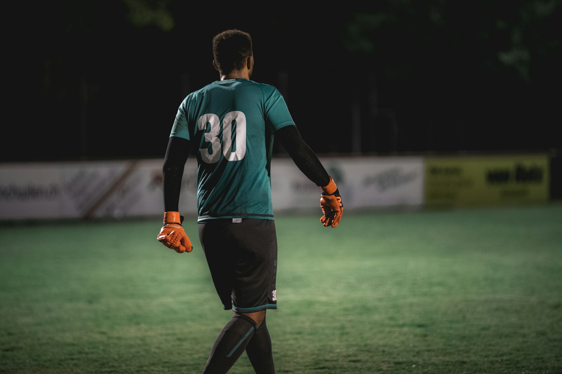 FCK’s keeper undskylder efter fejl i kampen mod Silkeborg