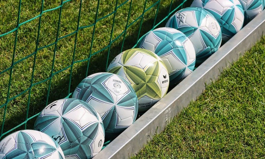 AaB stormer videre til ottendedelsfinalerne med storslået 4-1 sejr i Fredericia