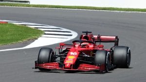 Formel 1-entusiaster i spænding før Emilia-Romagna Grand Prix i 2025-sæsonen!