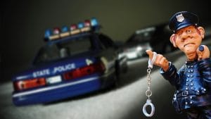 Politiets natdrama i Viby J: Anholdelser og vold mod betjente ryster Aarhus