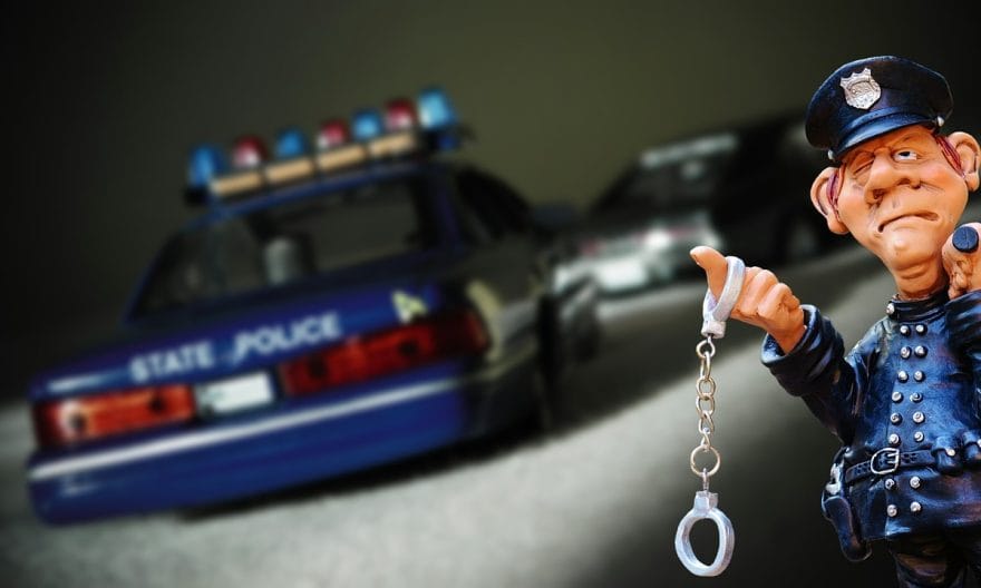 Politiets natdrama i Viby J: Anholdelser og vold mod betjente ryster Aarhus