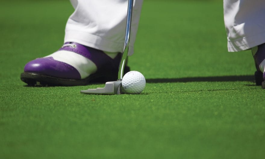 Kanon afslutning sender Jhonattan Vegas i front ved US PGA Championship 2025