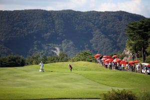 Luke Donald overrasker med bedste åbningsrunde i major-turnering i over 20 år