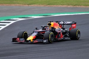 Max Verstappen overrasker med ny GT3 banerekord på Nurburgring Nordschleife!