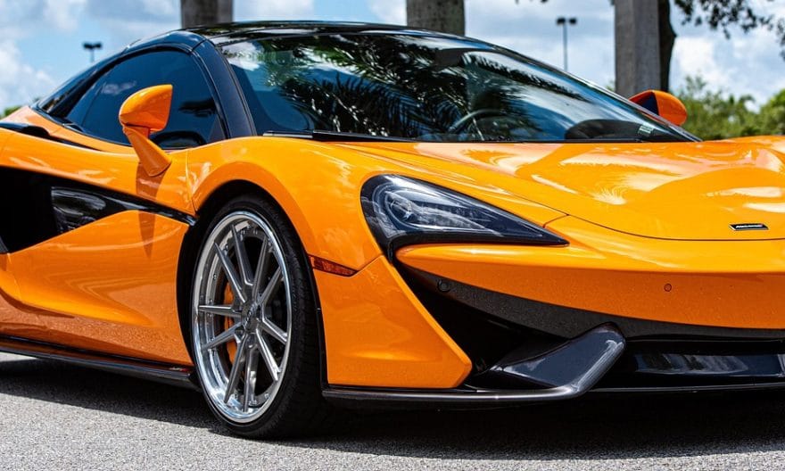 Piastri og Norris står ikke stille: McLaren forbereder sig på intens kvalifikationskamp i Imola