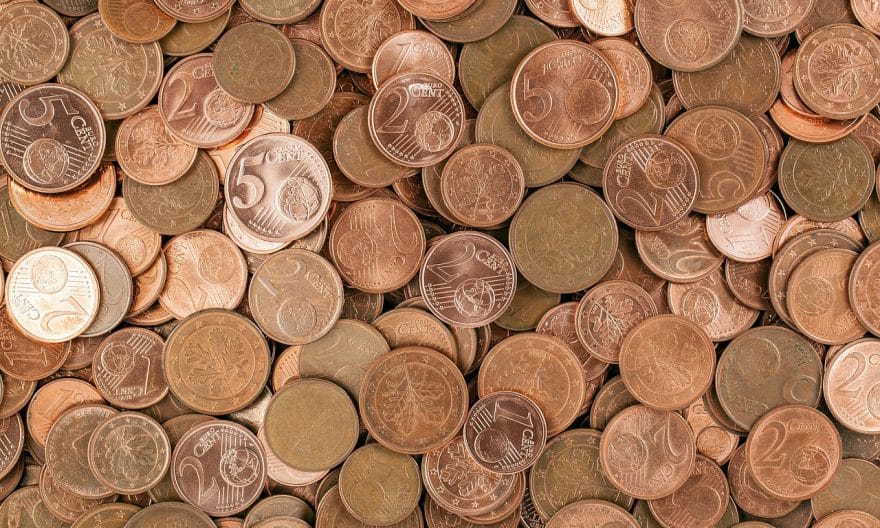 Folketinget diskuterer fremtidens pension og asbestsikkerhed: skal pensionsalderen stige til 70 år?