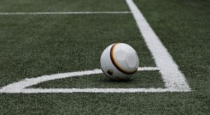 Karantænekaos i superligaen: Syv spillere ude og endnu flere i farezonen i 30. runde