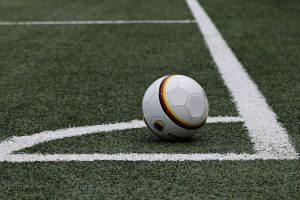 Karantænekaos i superligaen: Syv spillere ude og endnu flere i farezonen i 30. runde