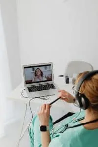 Ny rapport afslører: TeleKOL skaber tryghed trods udfordringer i Danmarks første telemedicinske initiativ