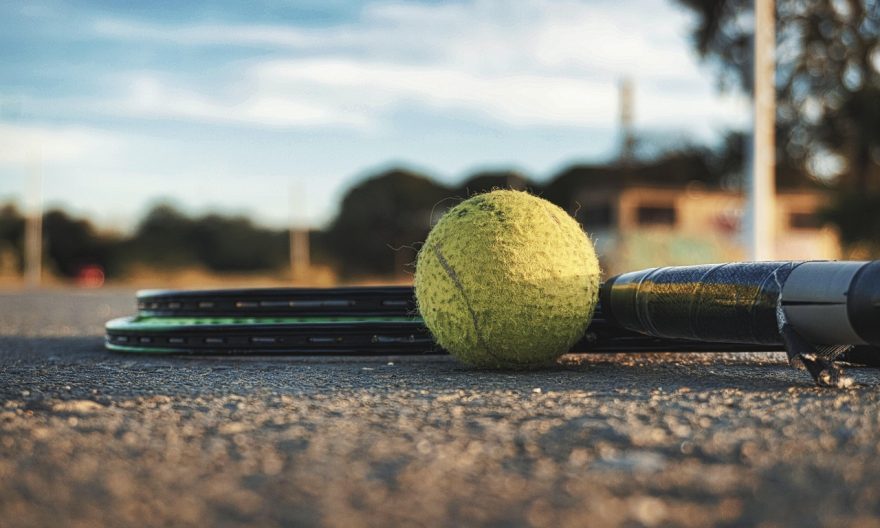 Carlos Alcaraz stiger til anden seed ved Roland Garros efter sejr over Jack Draper