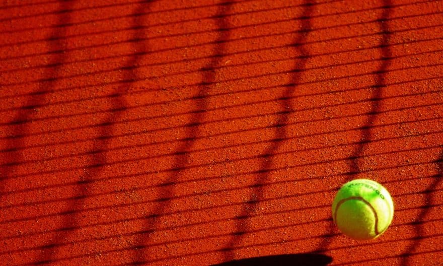 Alvaro Guillen Meza triumferer i Santos Brasil Tennis Cup: vinder tredje ATP Challenger titel!