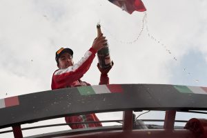 Kimi Antonelli imponerer i Montreal og bliver tredjeyngste på F1-podiet