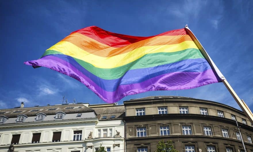 Tennisstjerne Daria Kasatkina og Natalia Zabiiako annoncerer forlovelse under Pride Month