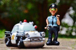 Politiet opfordrer til hensyn efter weekend med støjklager og sammenstød ved fester