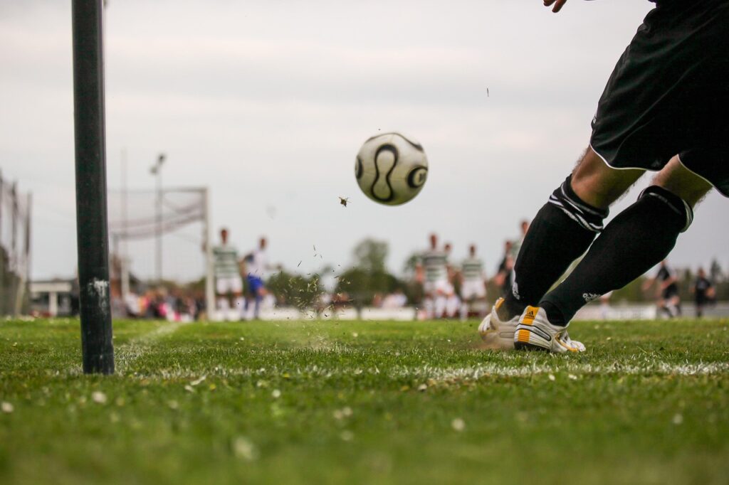Kaarsbo sikrer Lyngby sejr over Horsens i træningskamp med to mål
