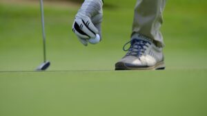 Ormsby vinder dramatisk playoff i Jakarta International Championship