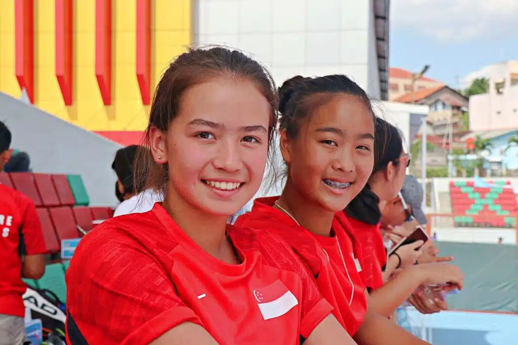 Alexandrova indleder Wuhan Open med overbevisende sejr over Mboko